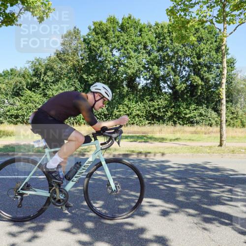 09.08.2026 - GEWOBA Citytriathlon Bremen Michael Burmester http://msf.ph/oto/9959843 09.08.2026 12:32:31 Radfahren 590, 594, 680, 765, 874, 1006, 1008 meine-sportfotos.de