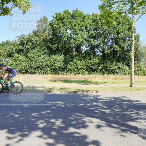 09.08.2026 - GEWOBA Citytriathlon Bremen Michael Burmester http://msf.ph/oto/9959861 09.08.2026 12:33:08 Radfahren 582, 930, 1006, 1016 meine-sportfotos.de