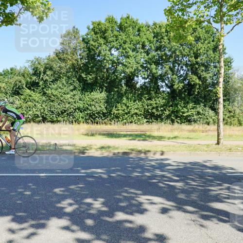 09.08.2026 - GEWOBA Citytriathlon Bremen Michael Burmester http://msf.ph/oto/9959867 09.08.2026 12:33:19 Radfahren 730, 769, 879, 930, 1006 meine-sportfotos.de