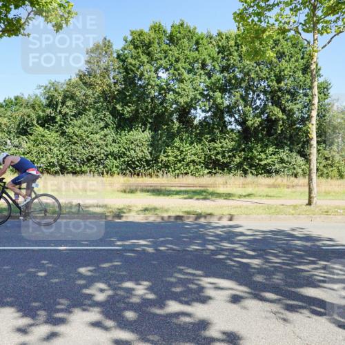 09.08.2026 - GEWOBA Citytriathlon Bremen Michael Burmester http://msf.ph/oto/9959889 09.08.2026 12:33:56 Radfahren 655, 750, 877, 914, 932, 1158 meine-sportfotos.de
