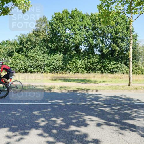 09.08.2026 - GEWOBA Citytriathlon Bremen Michael Burmester http://msf.ph/oto/9959907 09.08.2026 12:34:18 Radfahren 545, 569, 611, 733, 1013, 1015, 1143, 1160 meine-sportfotos.de