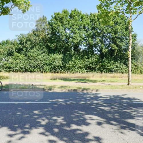 09.08.2026 - GEWOBA Citytriathlon Bremen Michael Burmester http://msf.ph/oto/9959935 09.08.2026 12:34:57 Radfahren 557, 638, 756, 855, 939, 1145 meine-sportfotos.de