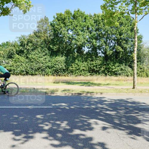 09.08.2026 - GEWOBA Citytriathlon Bremen Michael Burmester http://msf.ph/oto/9959966 09.08.2026 12:35:43 Radfahren 552, 758, 814, 895 meine-sportfotos.de