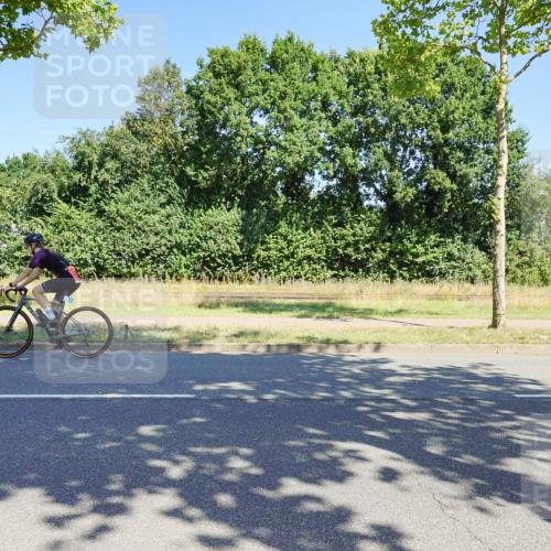 09.08.2026 - GEWOBA Citytriathlon Bremen Michael Burmester http://msf.ph/oto/9959981 09.08.2026 12:36:06 Radfahren 564, 565, 595, 737, 781, 803, 869, 901, 918, 981, 1009, 1119, 1155 meine-sportfotos.de