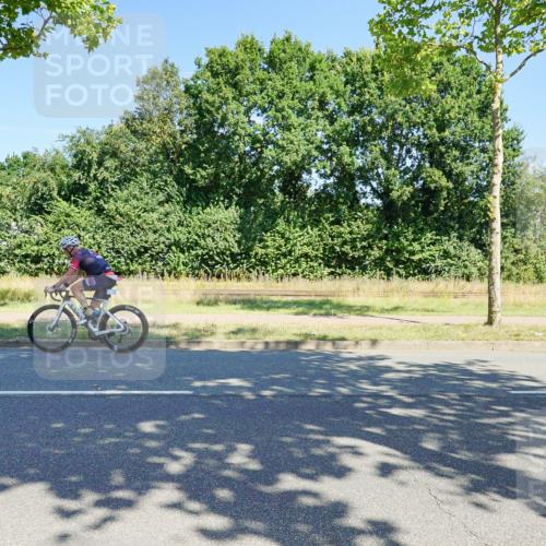 09.08.2026 - GEWOBA Citytriathlon Bremen Michael Burmester http://msf.ph/oto/9959984 09.08.2026 12:36:12 Radfahren 560, 562, 564, 565, 682, 737, 781, 901, 918, 948, 981, 1110, 1119, 1139 meine-sportfotos.de