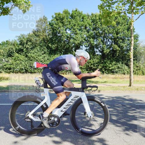 09.08.2026 - GEWOBA Citytriathlon Bremen Michael Burmester http://msf.ph/oto/9959985 09.08.2026 12:36:13 Radfahren 560, 562, 564, 565, 682, 737, 781, 901, 948, 981, 1110, 1119, 1139 meine-sportfotos.de