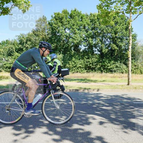 09.08.2026 - GEWOBA Citytriathlon Bremen Michael Burmester http://msf.ph/oto/9960008 09.08.2026 12:36:37 Radfahren 653, 673, 699, 749, 780, 864, 979, 1005, 1118, 1129, 1146 meine-sportfotos.de
