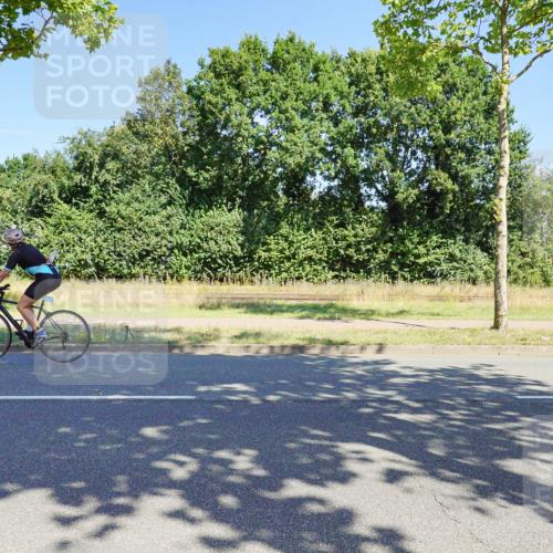 09.08.2026 - GEWOBA Citytriathlon Bremen Michael Burmester http://msf.ph/oto/9960015 09.08.2026 12:36:50 Radfahren 699, 861, 943, 970, 1005, 1147 meine-sportfotos.de