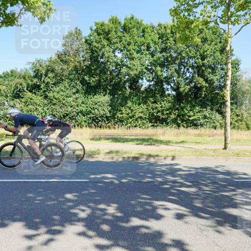 09.08.2026 - GEWOBA Citytriathlon Bremen Michael Burmester http://msf.ph/oto/9960023 09.08.2026 12:37:07 Radfahren 566, 728, 744, 787, 788, 812, 823, 872, 943, 1126, 1142 meine-sportfotos.de