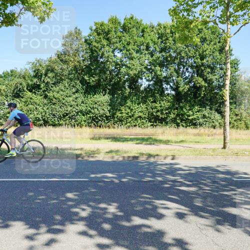09.08.2026 - GEWOBA Citytriathlon Bremen Michael Burmester http://msf.ph/oto/9960046 09.08.2026 12:37:28 Radfahren 568, 604, 627, 678, 790, 792, 816, 839, 935, 938, 1109 meine-sportfotos.de