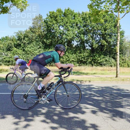 09.08.2026 - GEWOBA Citytriathlon Bremen Michael Burmester http://msf.ph/oto/9960049 09.08.2026 12:37:31 Radfahren 604, 627, 639, 678, 727, 792, 816, 839, 935, 938, 1109 meine-sportfotos.de