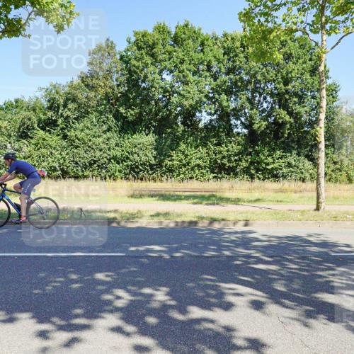 09.08.2026 - GEWOBA Citytriathlon Bremen Michael Burmester http://msf.ph/oto/9960070 09.08.2026 12:38:07 Radfahren 559, 603, 763, 806, 886, 897, 911, 960, 1017, 1113 meine-sportfotos.de