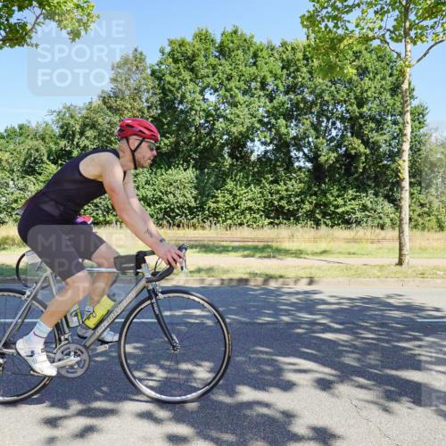 09.08.2026 - GEWOBA Citytriathlon Bremen Michael Burmester http://msf.ph/oto/9960072 09.08.2026 12:38:09 Radfahren 603, 762, 763, 806, 886, 897, 911, 960, 1017, 1113 meine-sportfotos.de