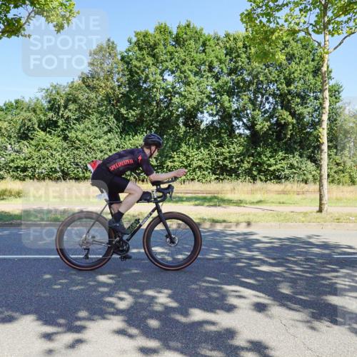 09.08.2026 - GEWOBA Citytriathlon Bremen Michael Burmester http://msf.ph/oto/9960084 09.08.2026 12:38:24 Radfahren 541, 570, 596, 603, 623, 672, 695, 762, 886 meine-sportfotos.de