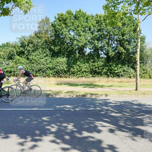 09.08.2026 - GEWOBA Citytriathlon Bremen Michael Burmester http://msf.ph/oto/9960104 09.08.2026 12:38:53 Radfahren 572, 577, 625, 667, 694, 798, 902, 1003, 1111, 1156 meine-sportfotos.de