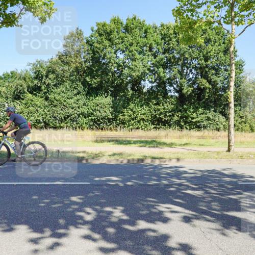 09.08.2026 - GEWOBA Citytriathlon Bremen Michael Burmester http://msf.ph/oto/9960105 09.08.2026 12:38:55 Radfahren 577, 625, 667, 694, 759, 798, 902, 1003 meine-sportfotos.de