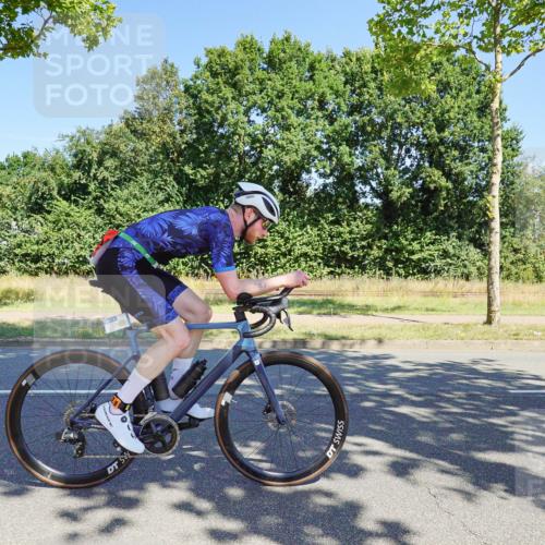 09.08.2026 - GEWOBA Citytriathlon Bremen Michael Burmester http://msf.ph/oto/9960108 09.08.2026 12:38:58 Radfahren 625, 694, 759, 770, 776, 798, 902, 1003 meine-sportfotos.de