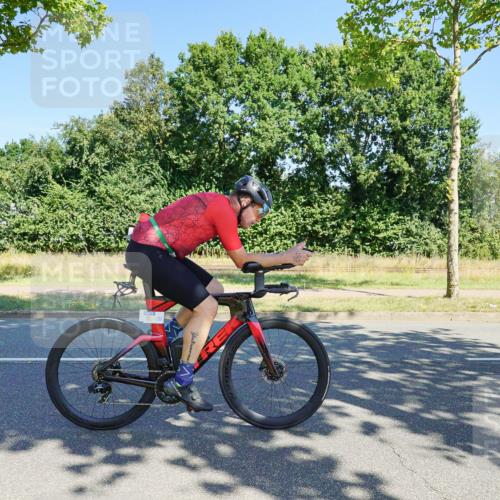 09.08.2026 - GEWOBA Citytriathlon Bremen Michael Burmester http://msf.ph/oto/9960131 09.08.2026 12:39:35 Radfahren 612, 656, 705, 783, 834, 840, 871, 896 meine-sportfotos.de