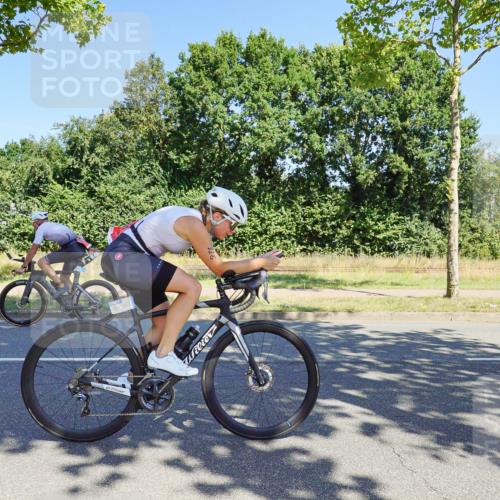09.08.2026 - GEWOBA Citytriathlon Bremen Michael Burmester http://msf.ph/oto/9960146 09.08.2026 12:39:55 Radfahren 675, 693, 696, 796, 840, 876, 923, 968, 972, 998, 1012, 1120, 1154 meine-sportfotos.de