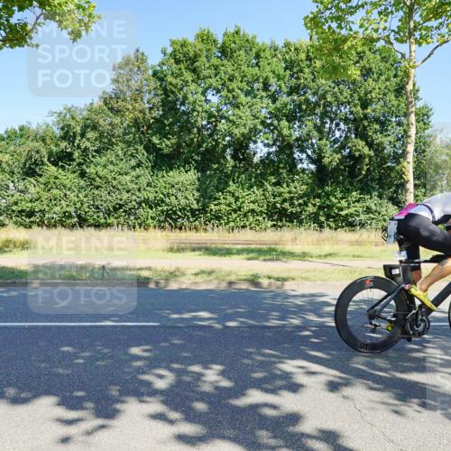 09.08.2026 - GEWOBA Citytriathlon Bremen Michael Burmester http://msf.ph/oto/9960151 09.08.2026 12:40:01 Radfahren 675, 696, 796, 876, 968, 972, 1012, 1120, 1132, 1154 meine-sportfotos.de