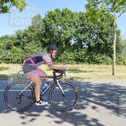 09.08.2026 - GEWOBA Citytriathlon Bremen Michael Burmester http://msf.ph/oto/9960158 09.08.2026 12:40:12 Radfahren 626, 675, 761, 789, 876, 953, 968, 1012, 1115, 1120, 1127, 1132 meine-sportfotos.de