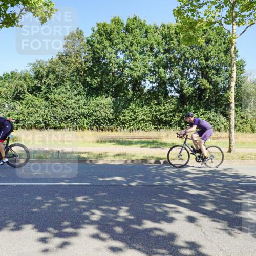 09.08.2026 - GEWOBA Citytriathlon Bremen Michael Burmester http://msf.ph/oto/9960176 09.08.2026 12:40:38 Radfahren 651, 671, 701, 707, 805, 809, 810, 888, 919, 954, 1136 meine-sportfotos.de