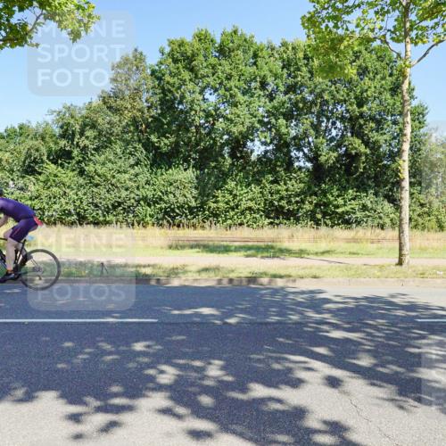 09.08.2026 - GEWOBA Citytriathlon Bremen Michael Burmester http://msf.ph/oto/9960177 09.08.2026 12:40:38 Radfahren 651, 671, 701, 707, 805, 809, 810, 888, 919, 954, 1136 meine-sportfotos.de