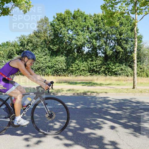 09.08.2026 - GEWOBA Citytriathlon Bremen Michael Burmester http://msf.ph/oto/9960209 09.08.2026 12:41:30 Radfahren 548, 602, 702, 711, 740, 767, 915, 933, 940, 982, 1020, 1159 meine-sportfotos.de