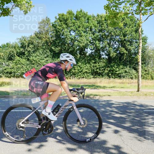 09.08.2026 - GEWOBA Citytriathlon Bremen Michael Burmester http://msf.ph/oto/9960213 09.08.2026 12:41:34 Radfahren 548, 602, 702, 711, 740, 766, 767, 873, 915, 933, 940, 982, 1020, 1121, 1159 meine-sportfotos.de