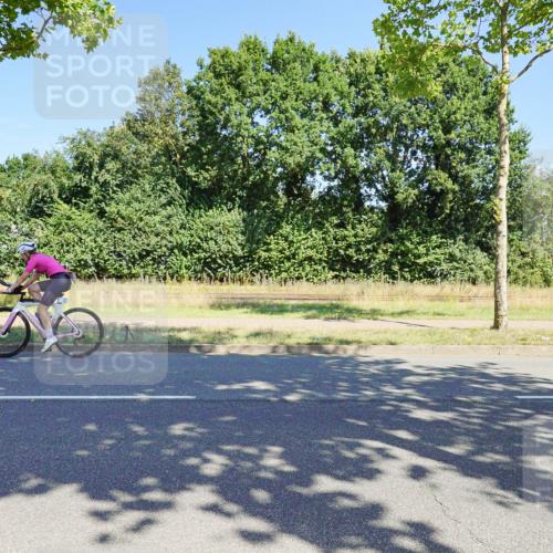 09.08.2026 - GEWOBA Citytriathlon Bremen Michael Burmester http://msf.ph/oto/9960218 09.08.2026 12:41:42 Radfahren 578, 602, 718, 731, 740, 766, 767, 873, 915, 933, 940, 1121, 1159 meine-sportfotos.de