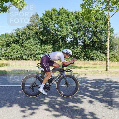 09.08.2026 - GEWOBA Citytriathlon Bremen Michael Burmester http://msf.ph/oto/9960235 09.08.2026 12:42:08 Radfahren 684, 753, 1102, 1107, 1153 meine-sportfotos.de