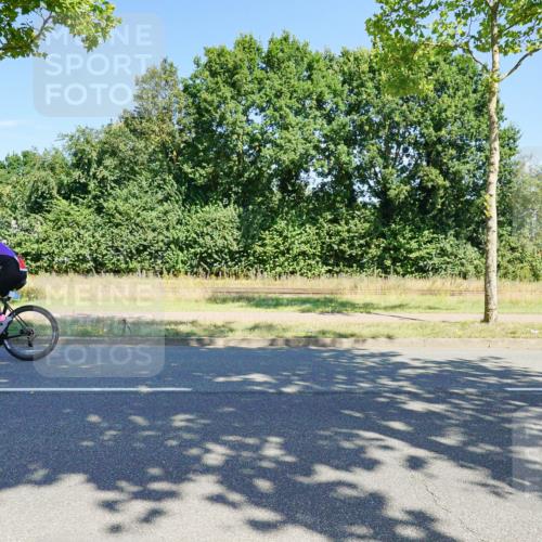 09.08.2026 - GEWOBA Citytriathlon Bremen Michael Burmester http://msf.ph/oto/9960249 09.08.2026 12:42:30 Radfahren 635, 768, 782, 870, 885, 966 meine-sportfotos.de