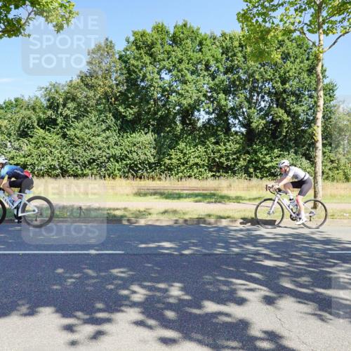 09.08.2026 - GEWOBA Citytriathlon Bremen Michael Burmester http://msf.ph/oto/9960252 09.08.2026 12:42:35 Radfahren 720, 768, 782, 870, 885, 966 meine-sportfotos.de