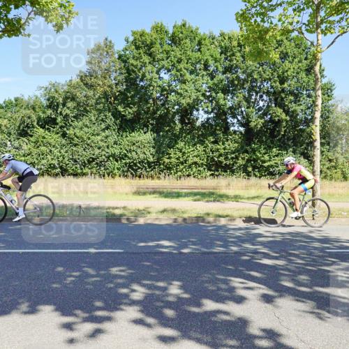 09.08.2026 - GEWOBA Citytriathlon Bremen Michael Burmester http://msf.ph/oto/9960253 09.08.2026 12:42:36 Radfahren 720, 768, 782, 870, 885, 966 meine-sportfotos.de