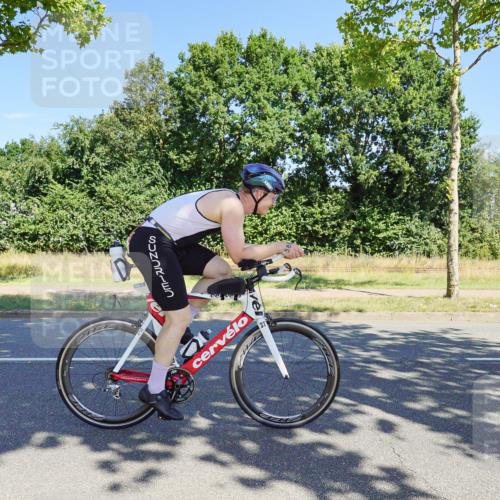 09.08.2026 - GEWOBA Citytriathlon Bremen Michael Burmester http://msf.ph/oto/9960266 09.08.2026 12:42:56 Radfahren 543, 588, 649, 681, 785, 890, 942, 1010, 1104, 1140 meine-sportfotos.de