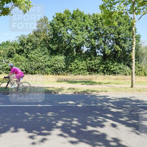 09.08.2026 - GEWOBA Citytriathlon Bremen Michael Burmester http://msf.ph/oto/9960271 09.08.2026 12:43:06 Radfahren 543, 588, 649, 859, 887, 945, 996, 1010 meine-sportfotos.de