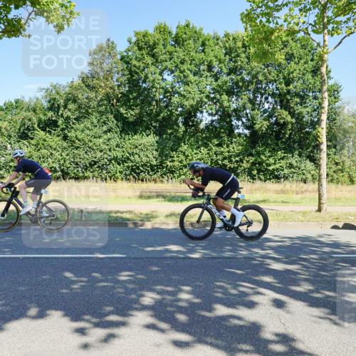 09.08.2026 - GEWOBA Citytriathlon Bremen Michael Burmester http://msf.ph/oto/9960310 09.08.2026 12:44:08 Radfahren 614, 660, 661, 891, 951, 957, 974 meine-sportfotos.de