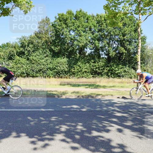 09.08.2026 - GEWOBA Citytriathlon Bremen Michael Burmester http://msf.ph/oto/9960320 09.08.2026 12:44:18 Radfahren 587, 629, 658, 660, 661, 714, 854, 891, 957, 974, 1014, 1106 meine-sportfotos.de