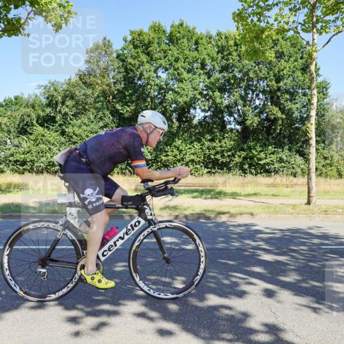 09.08.2026 - GEWOBA Citytriathlon Bremen Michael Burmester http://msf.ph/oto/9960324 09.08.2026 12:44:23 Radfahren 587, 629, 658, 660, 714, 779, 854, 957, 974, 1014, 1106, 1122, 1152 meine-sportfotos.de