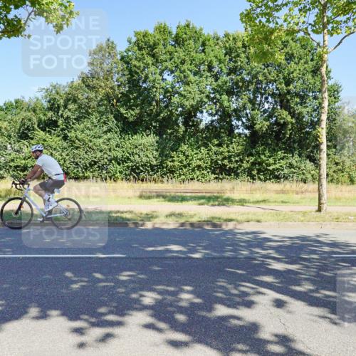 09.08.2026 - GEWOBA Citytriathlon Bremen Michael Burmester http://msf.ph/oto/9960340 09.08.2026 12:44:37 Radfahren 654, 669, 771, 779, 801, 849, 936, 1014, 1106, 1122, 1152 meine-sportfotos.de