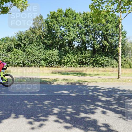 09.08.2026 - GEWOBA Citytriathlon Bremen Michael Burmester http://msf.ph/oto/9960345 09.08.2026 12:44:44 Radfahren 654, 669, 729, 771, 801, 849, 936, 941 meine-sportfotos.de