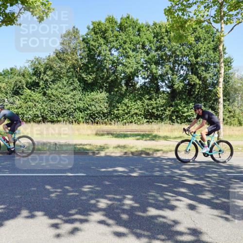 09.08.2026 - GEWOBA Citytriathlon Bremen Michael Burmester http://msf.ph/oto/9960361 09.08.2026 12:45:04 Radfahren 556, 607, 610, 631, 666, 676, 690, 729, 813, 831, 842, 843, 853, 862, 985, 1117, 1128 meine-sportfotos.de