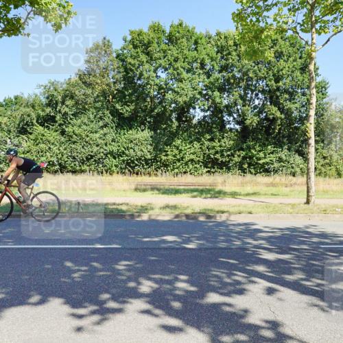 09.08.2026 - GEWOBA Citytriathlon Bremen Michael Burmester http://msf.ph/oto/9960374 09.08.2026 12:45:18 Radfahren 549, 556, 597, 610, 631, 676, 690, 738, 862, 878, 997, 1001, 1128, 1157 meine-sportfotos.de