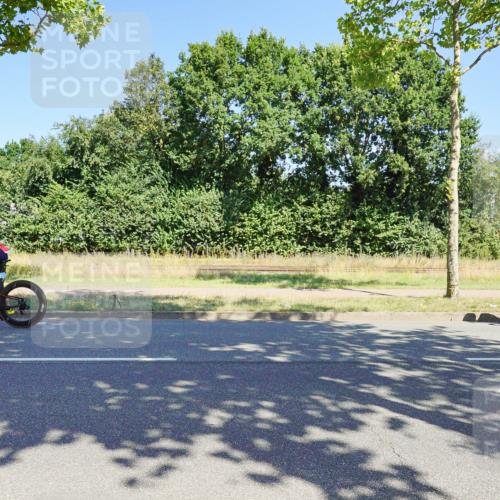 09.08.2026 - GEWOBA Citytriathlon Bremen Michael Burmester http://msf.ph/oto/9960378 09.08.2026 12:45:22 Radfahren 549, 551, 585, 597, 610, 676, 738, 764, 828, 878, 997, 1001, 1128, 1157 meine-sportfotos.de