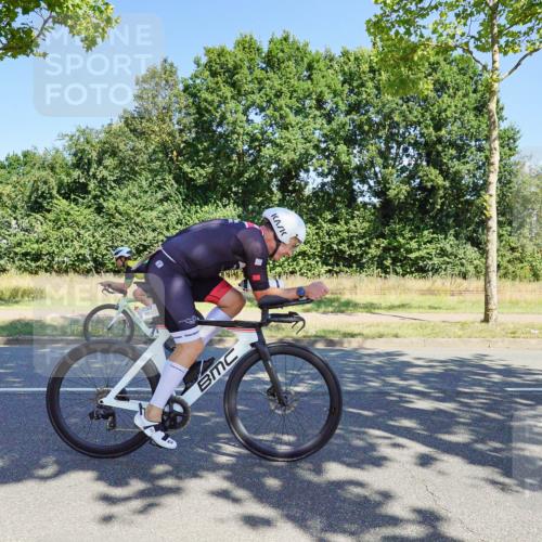 09.08.2026 - GEWOBA Citytriathlon Bremen Michael Burmester http://msf.ph/oto/9960382 09.08.2026 12:45:26 Radfahren 549, 551, 585, 738, 764, 828, 878, 997, 1001, 1004, 1157 meine-sportfotos.de