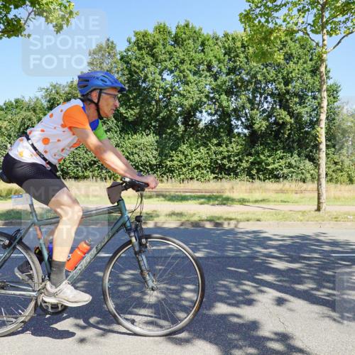 09.08.2026 - GEWOBA Citytriathlon Bremen Michael Burmester http://msf.ph/oto/9960390 09.08.2026 12:45:45 Radfahren 630, 632, 691, 723, 791, 830, 856, 881, 908, 922, 927, 1011 meine-sportfotos.de