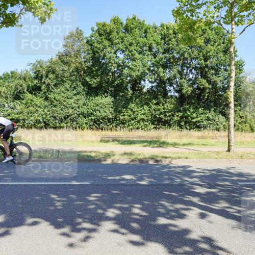 09.08.2026 - GEWOBA Citytriathlon Bremen Michael Burmester http://msf.ph/oto/9960403 09.08.2026 12:45:59 Radfahren 630, 632, 691, 698, 703, 723, 775, 791, 856, 881, 899, 908, 913, 962, 1007, 1011 meine-sportfotos.de