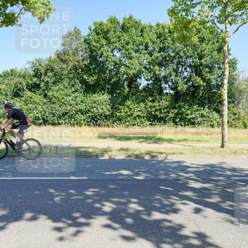 09.08.2026 - GEWOBA Citytriathlon Bremen Michael Burmester http://msf.ph/oto/9960413 09.08.2026 12:46:15 Radfahren 698, 746, 775, 835, 899, 917, 1002 meine-sportfotos.de