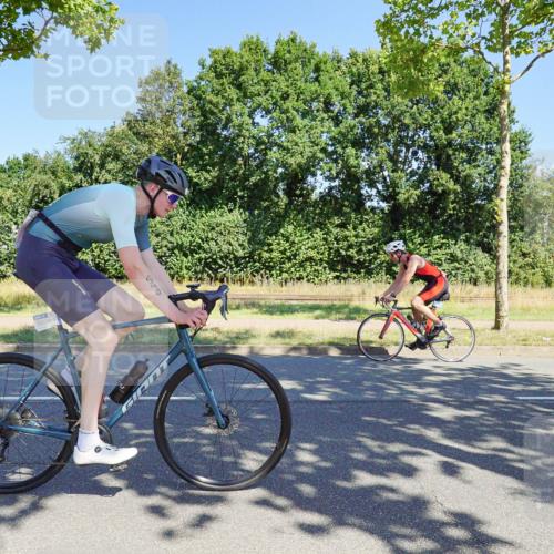 09.08.2026 - GEWOBA Citytriathlon Bremen Michael Burmester http://msf.ph/oto/9960452 09.08.2026 12:47:26 Radfahren 540, 554, 619, 646, 662, 721, 747, 793, 825, 969 meine-sportfotos.de