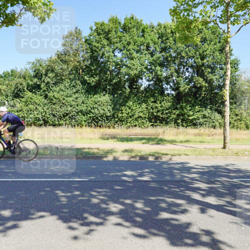09.08.2026 - GEWOBA Citytriathlon Bremen Michael Burmester http://msf.ph/oto/9960466 09.08.2026 12:47:49 Radfahren 593, 618, 642, 719, 735, 904 meine-sportfotos.de
